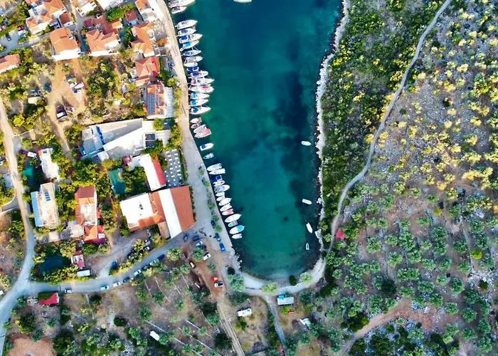 Despoina Apartment *